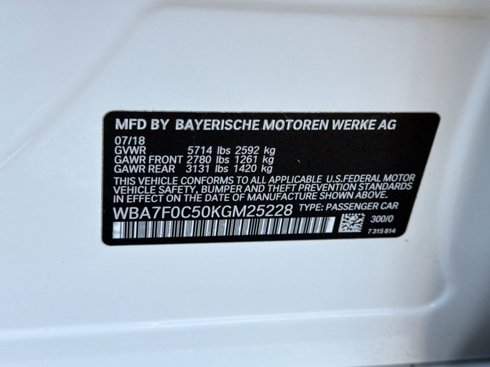 Used 2019 BMW 750i w/ Executive Package RWD image 19