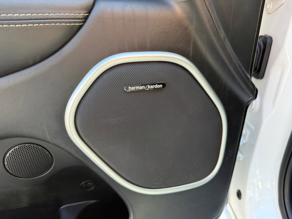 Used 2018 Jeep Grand Cherokee Trackhawk AWD/4WD image 35