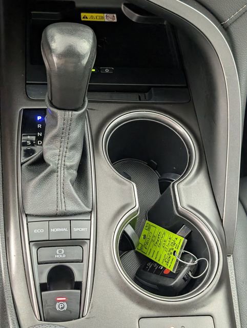 Used 2023 Toyota Camry XSE FWD image 23