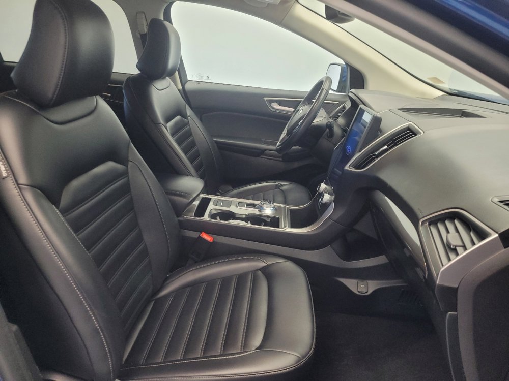Used 2023 Ford Edge SEL image 21