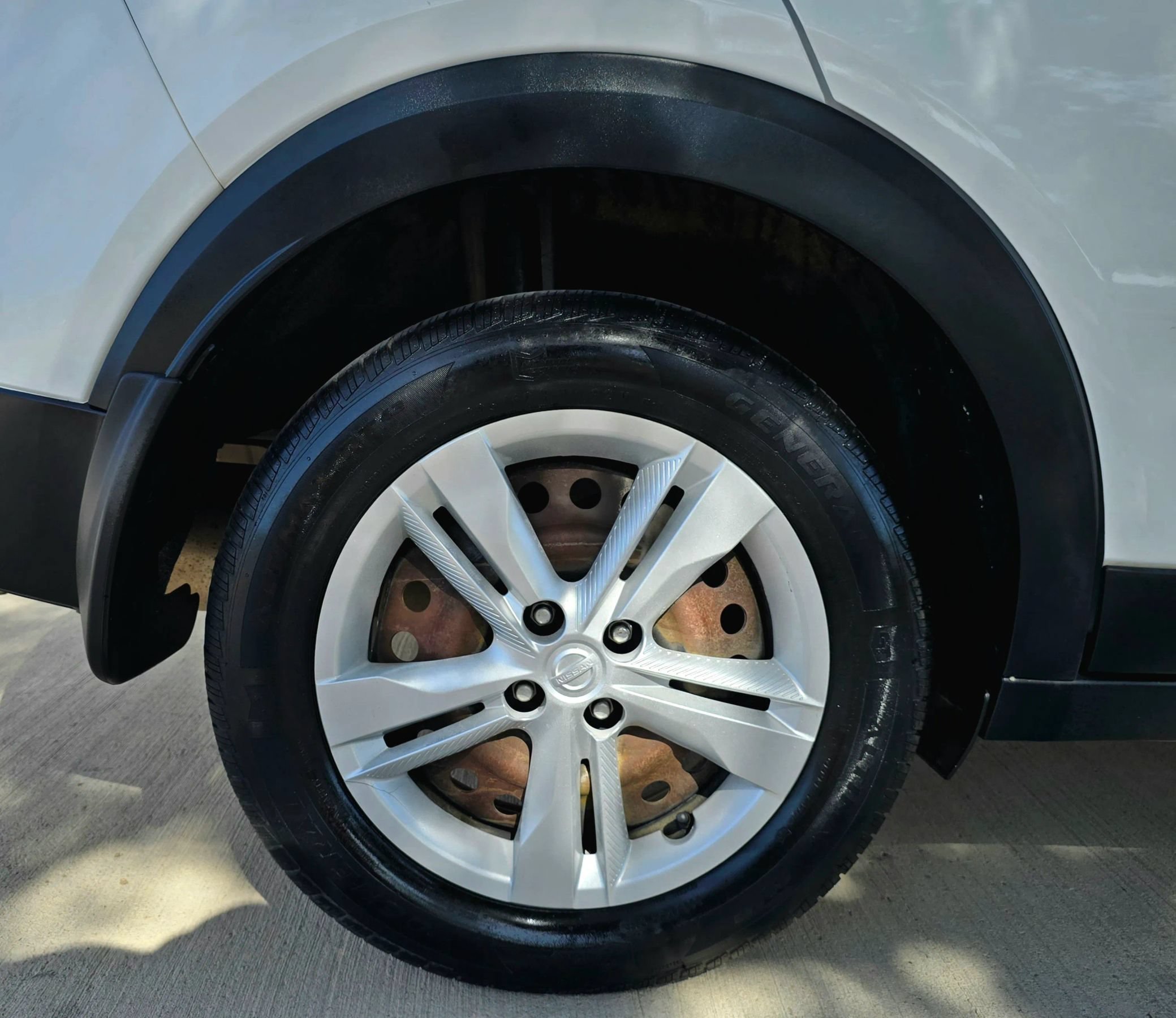 Used 2018 Nissan Kicks S w/ Exterior Package FWD image 43