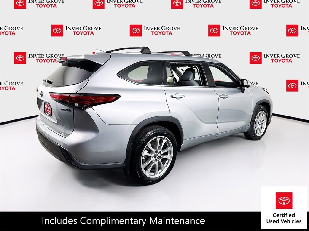 Certified 2022 Toyota Highlander Limited image 7