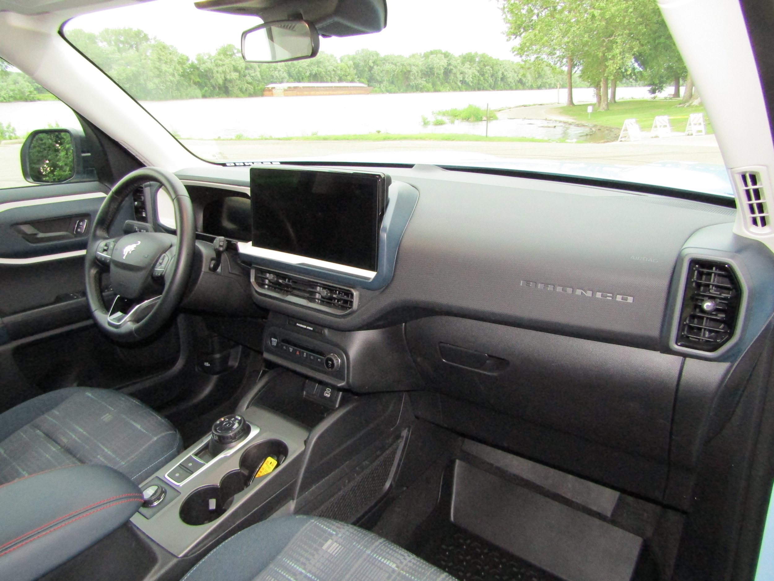 Used 2025 Ford Bronco Sport Heritage w/ Convenience Package AWD/4WD image 22