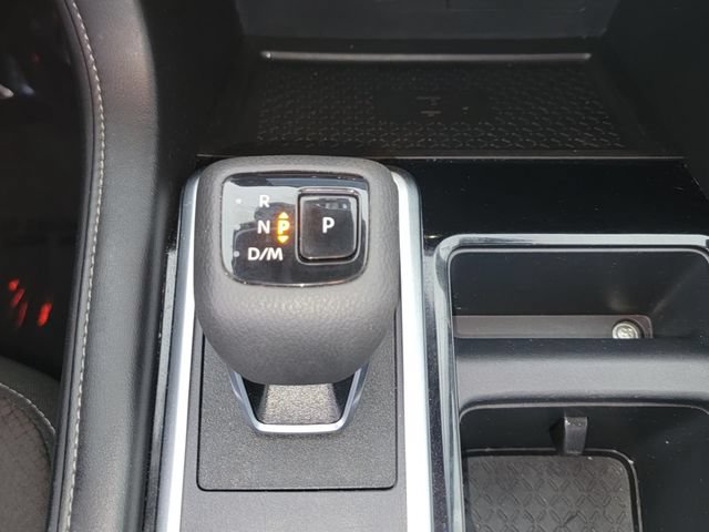 Used 2024 Nissan Pathfinder SL AWD/4WD image 23