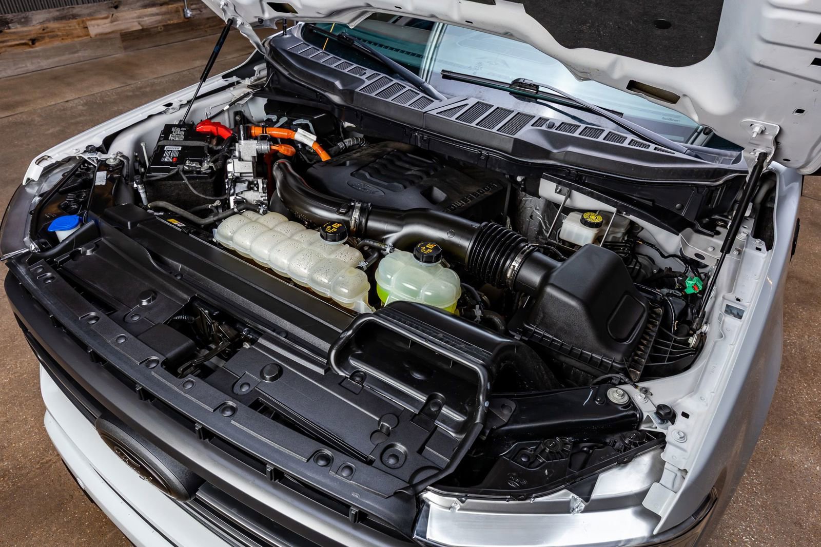 Used 2023 Ford F150 Lariat w/ Equipment Group 502A High AWD/4WD image 42