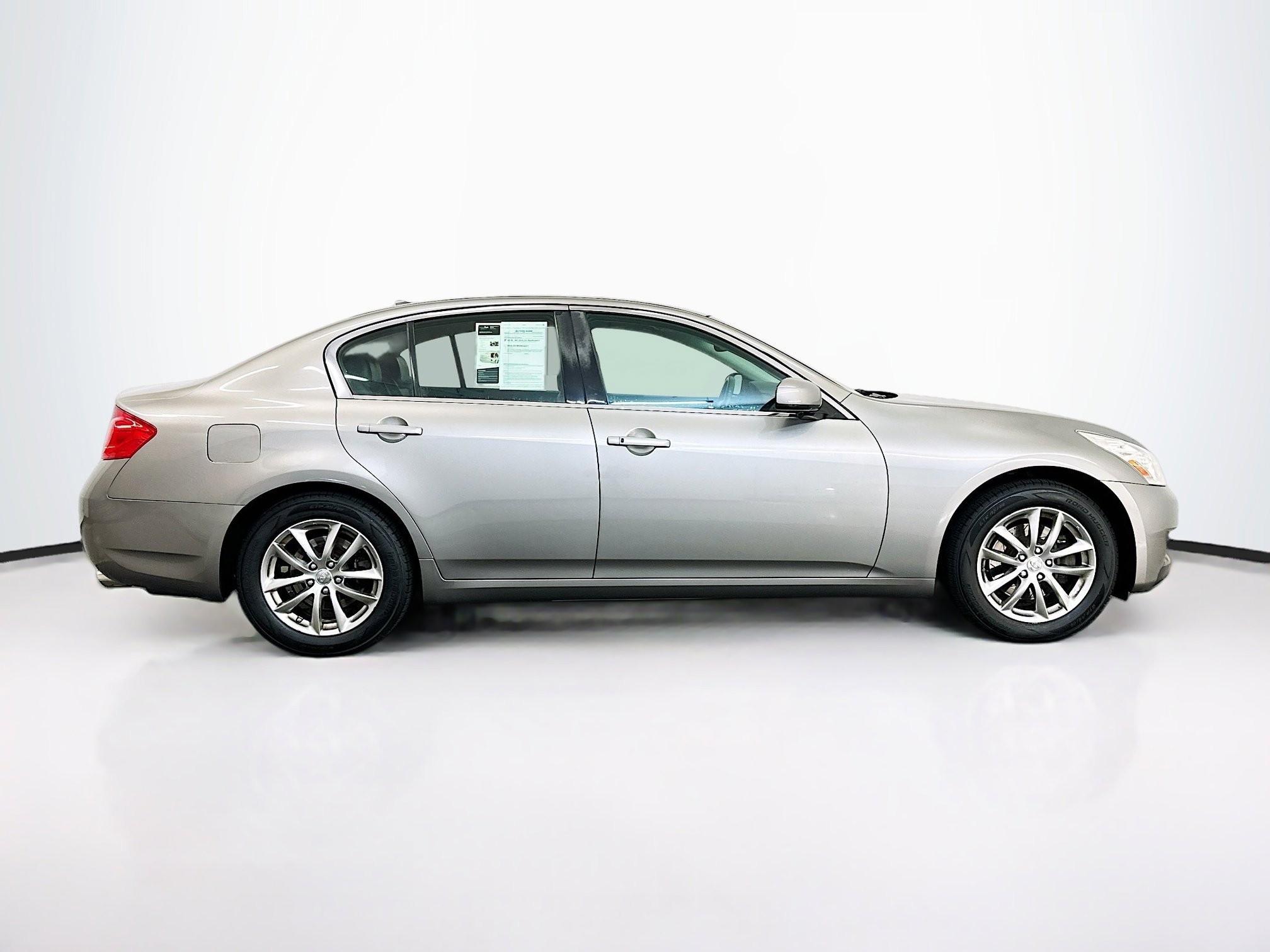Used 2008 INFINITI G35 x Sedan w/ Premium Pkg image 10
