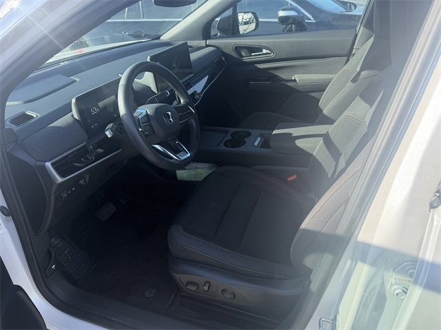 Used 2024 Honda Prologue EX image 3