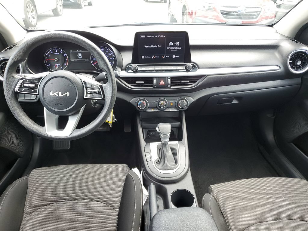Used 2023 Kia Forte LXS FWD image 11