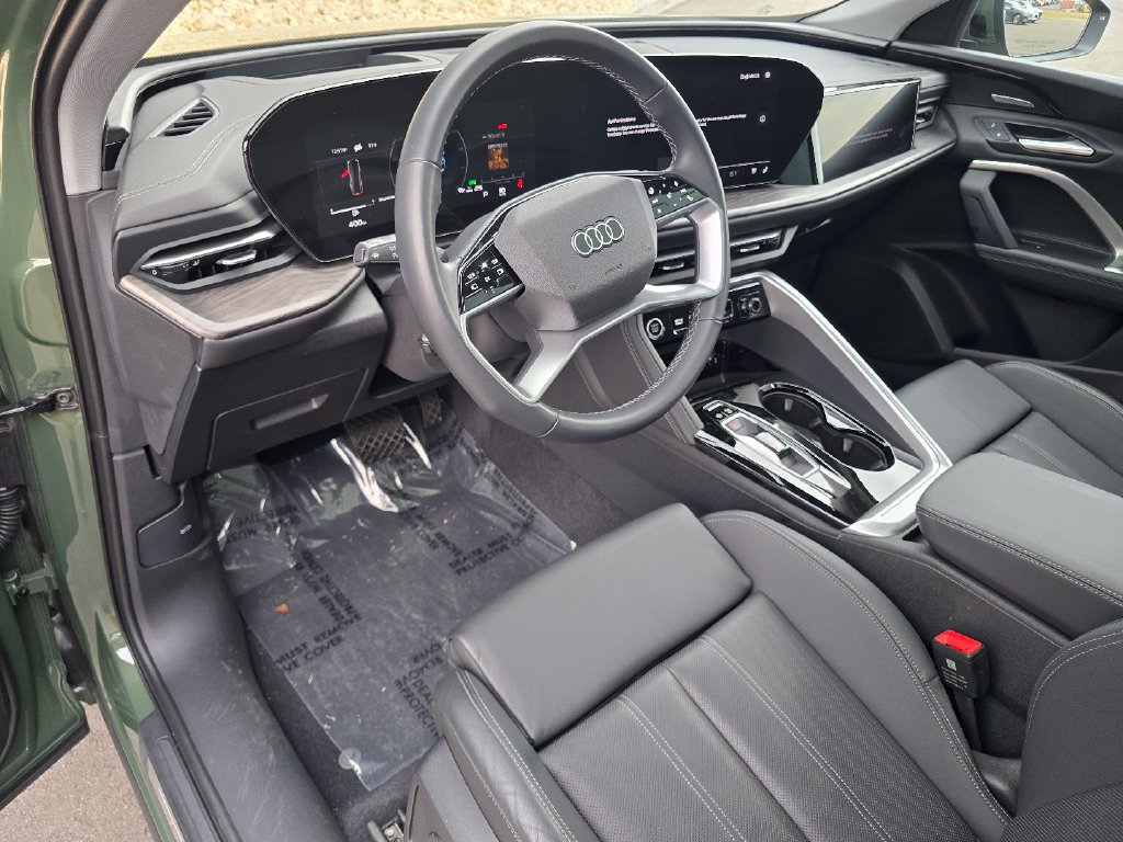 Certified 2025 Audi Q5 Prestige AWD/4WD image 19