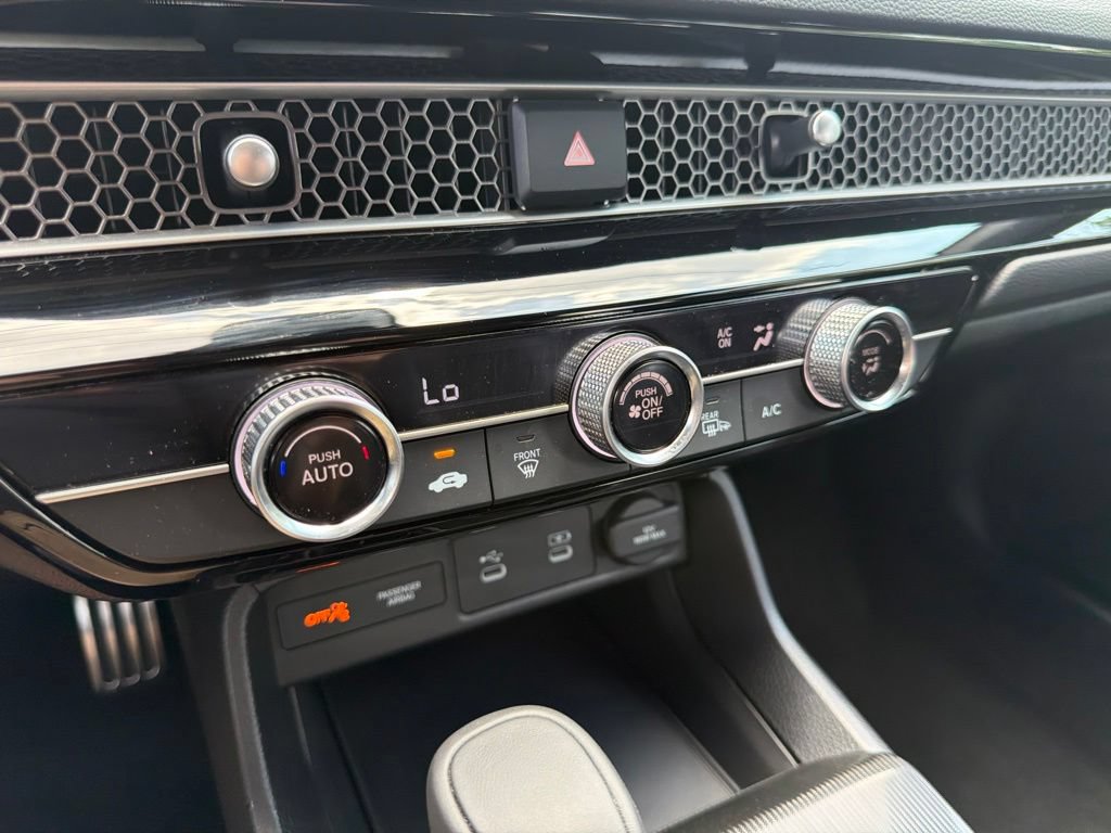 Certified 2025 Honda Civic Sport image 30