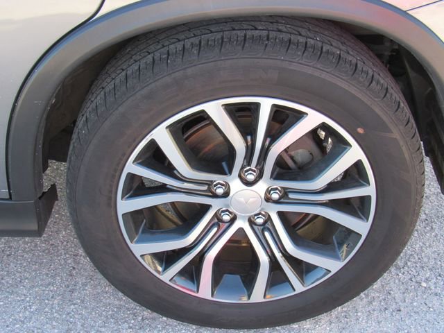 Used 2018 Mitsubishi Outlander Sport LE AWD/4WD image 14