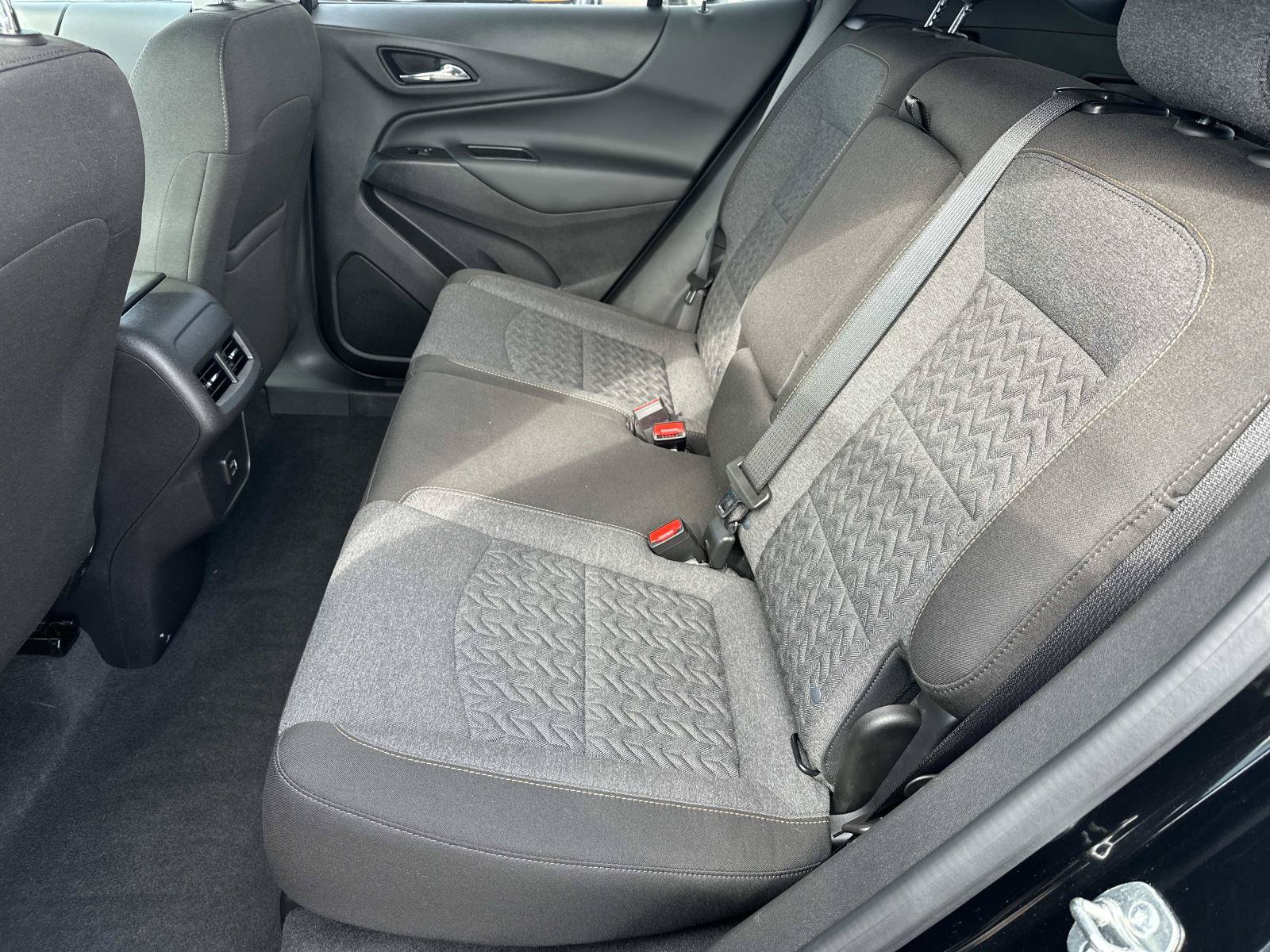 Certified 2024 Chevrolet Equinox LT w/ LPO, Floor Liner Package FWD image 11