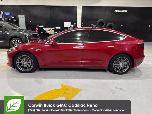 Used 2018 Tesla Model 3 Long Range RWD image 3