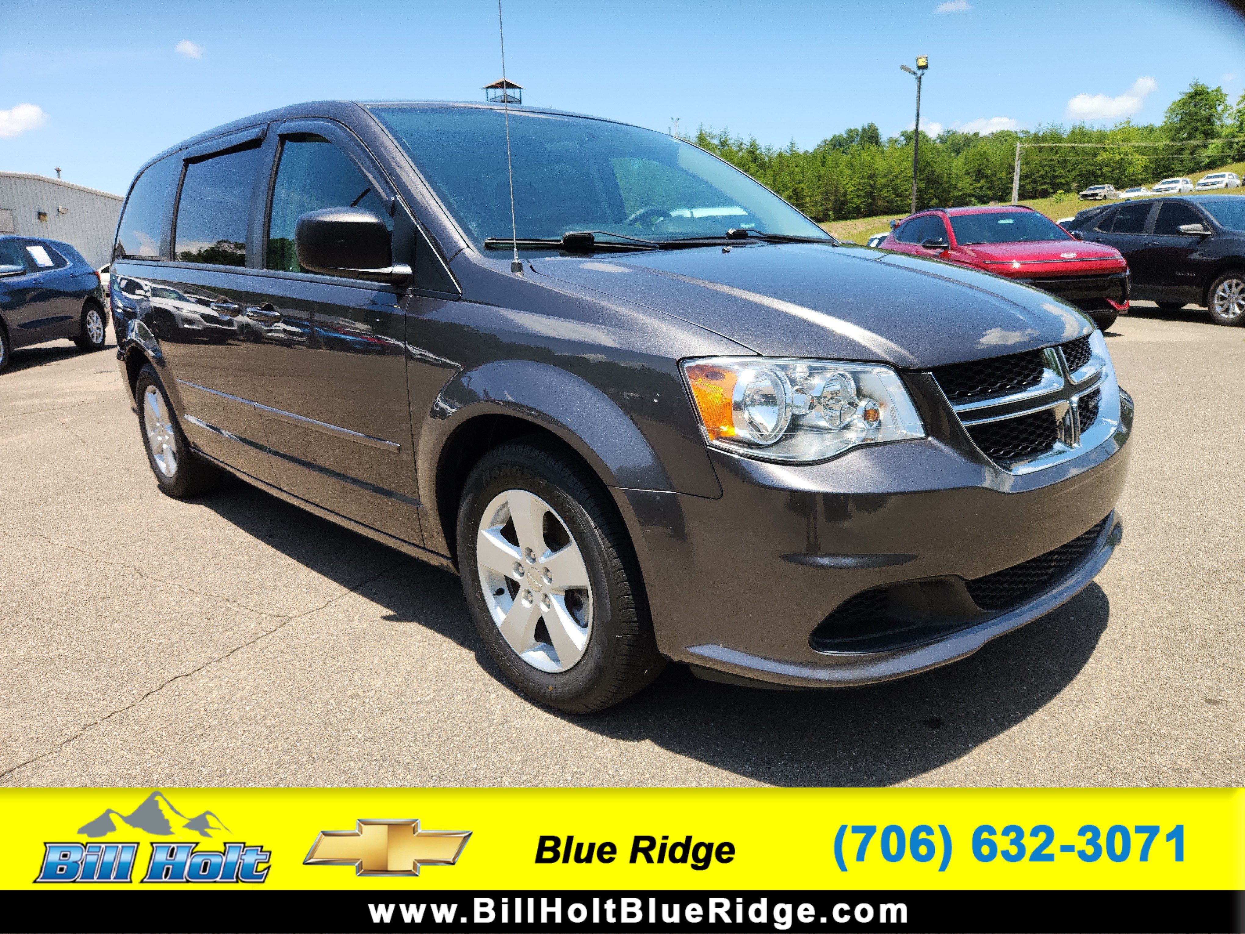 Used 2016 Dodge Grand Caravan SE w/ Quick Order Package 29E SE FWD image 1