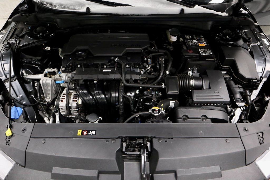 Used 2025 Kia K4 LXS image 16