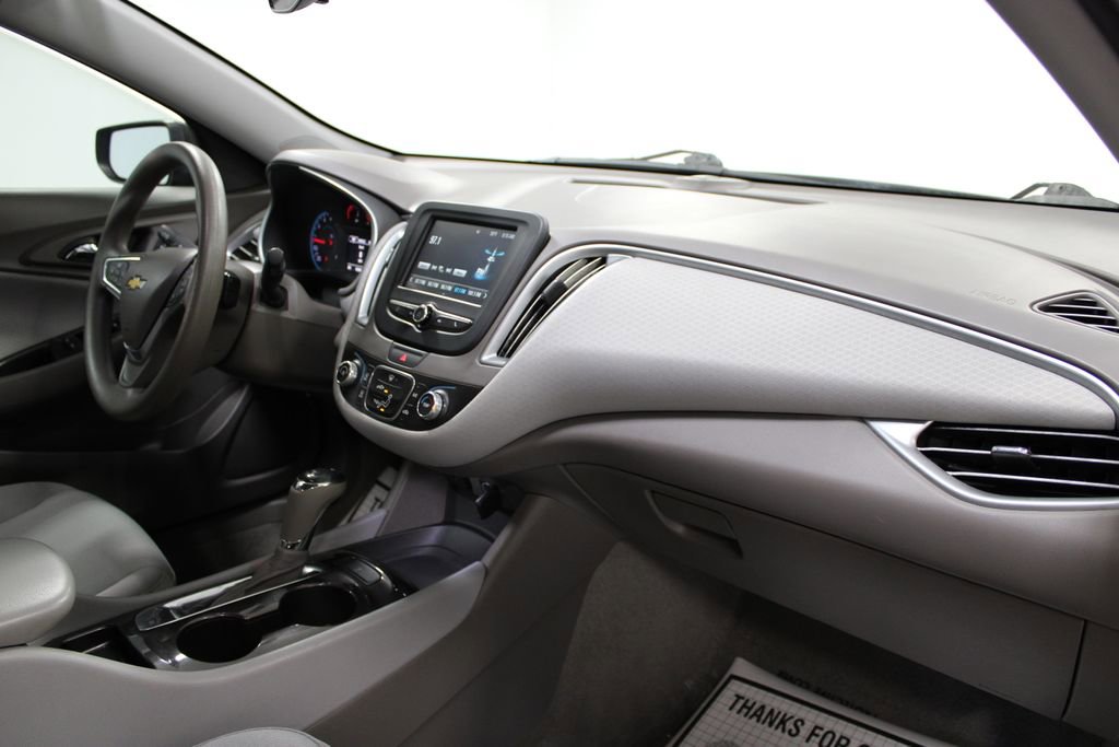 Used 2017 Chevrolet Malibu LS image 24