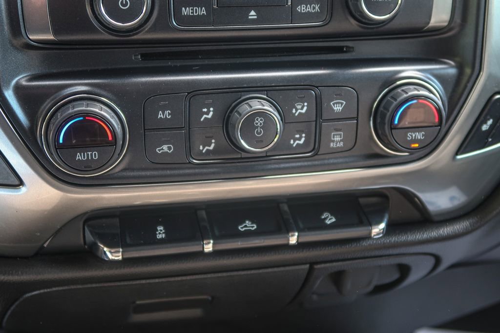 Used 2019 Chevrolet Silverado 1500 LT w/ All Star Edition AWD/4WD image 36