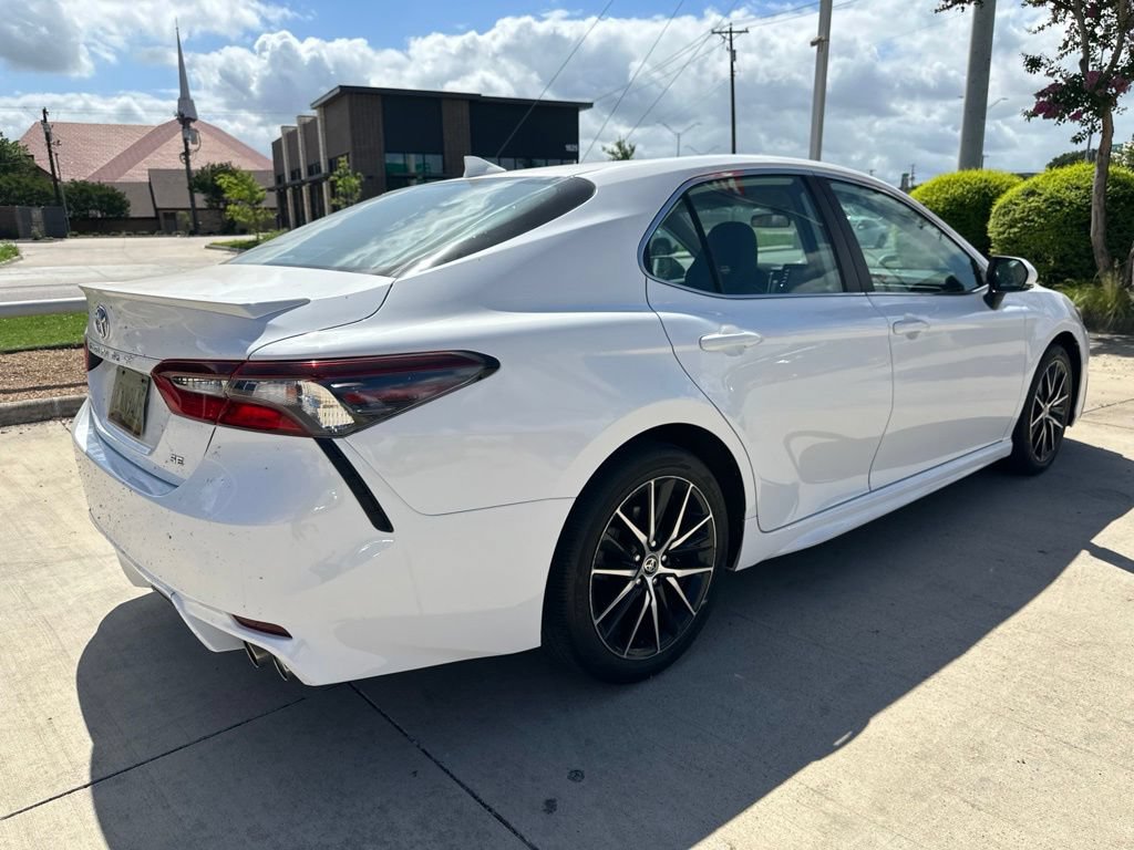 Used 2024 Toyota Camry SE FWD image 20