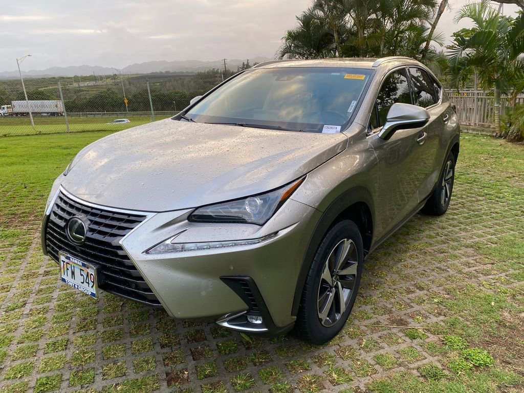 Used 2018 Lexus NX 300 FWD image 3