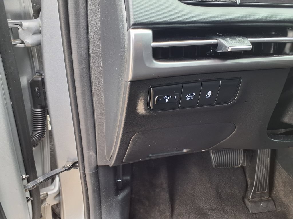 Used 2025 Hyundai Tucson SEL FWD image 24