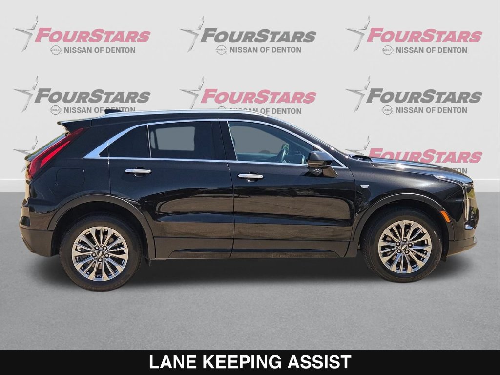 Used 2025 Cadillac XT4 Premium Luxury FWD image 3