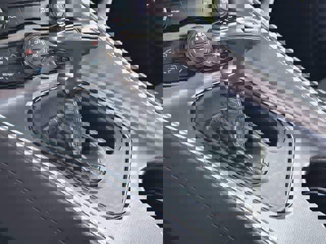 Used 2021 Dodge Challenger SXT image 23