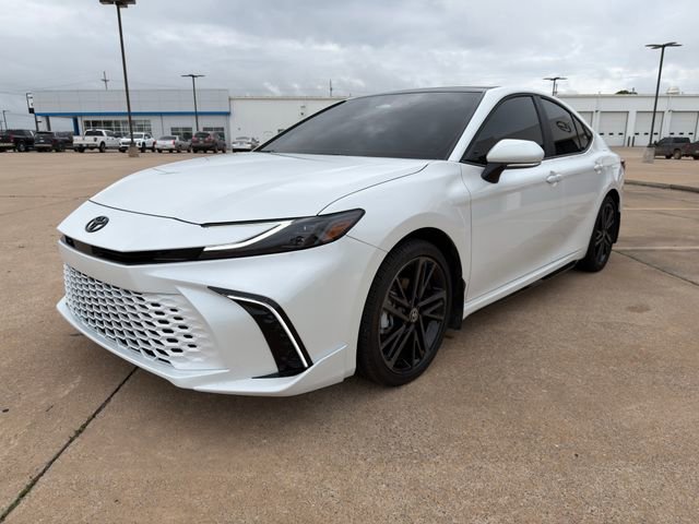 Used 2026 Toyota Camry XSE FWD image 7