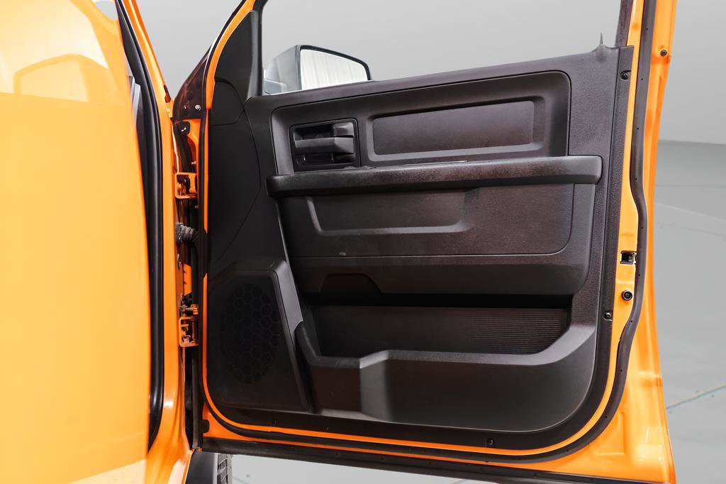 Used 2019 RAM 1500 Express w/ Ignition Orange Sport Package AWD/4WD image 33