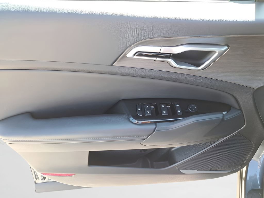 Used 2023 Kia Sportage X-Line image 13
