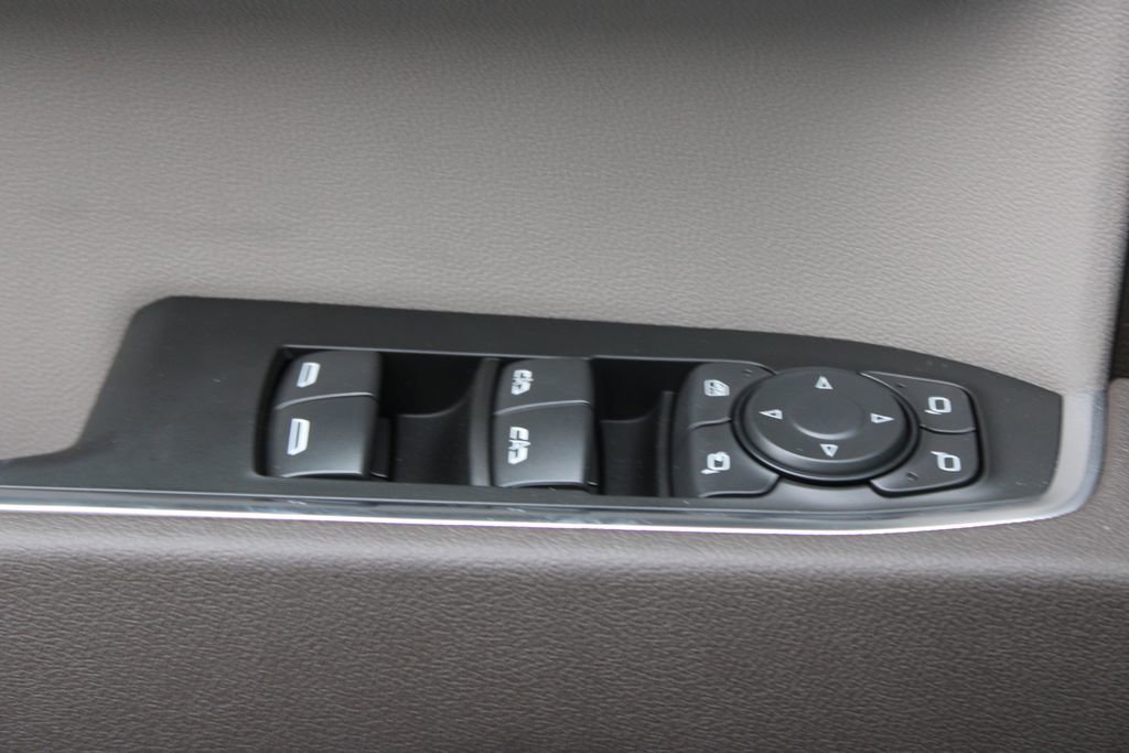 New 2026 Chevrolet Silverado 1500 LTZ w/ Z71 Off-Road Package image 37