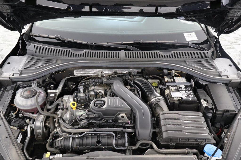 Used 2024 Volkswagen Jetta SE FWD image 13