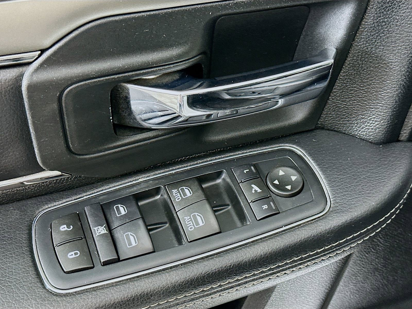 Used 2017 RAM 1500 Sport image 18