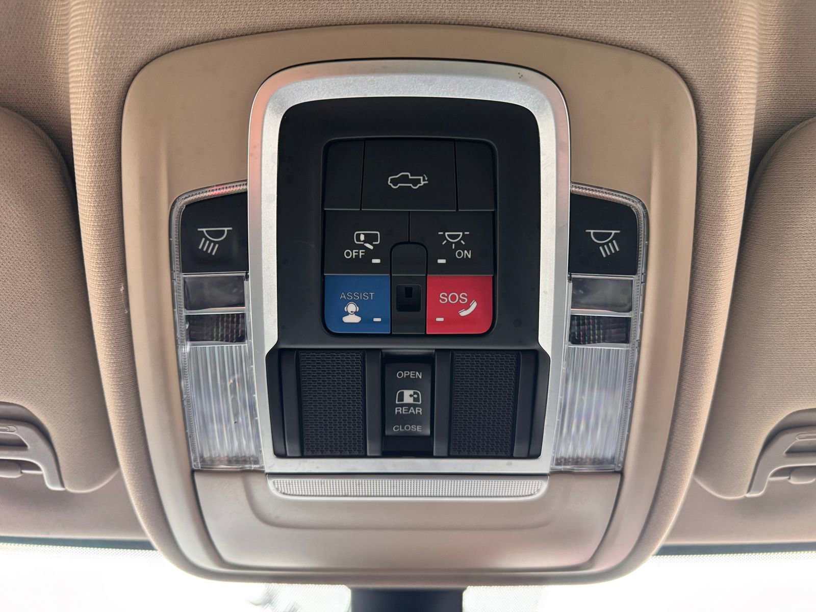 Used 2022 RAM 2500 Laramie image 30