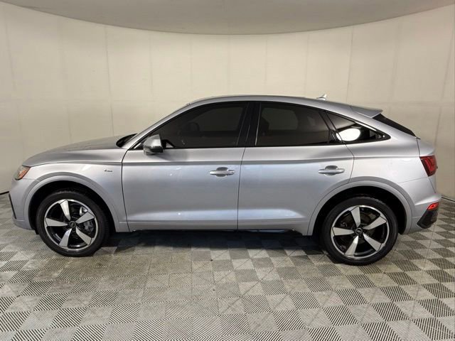 Used 2023 Audi Q5 2.0T Premium Plus w/ Premium Plus Package AWD/4WD image 3