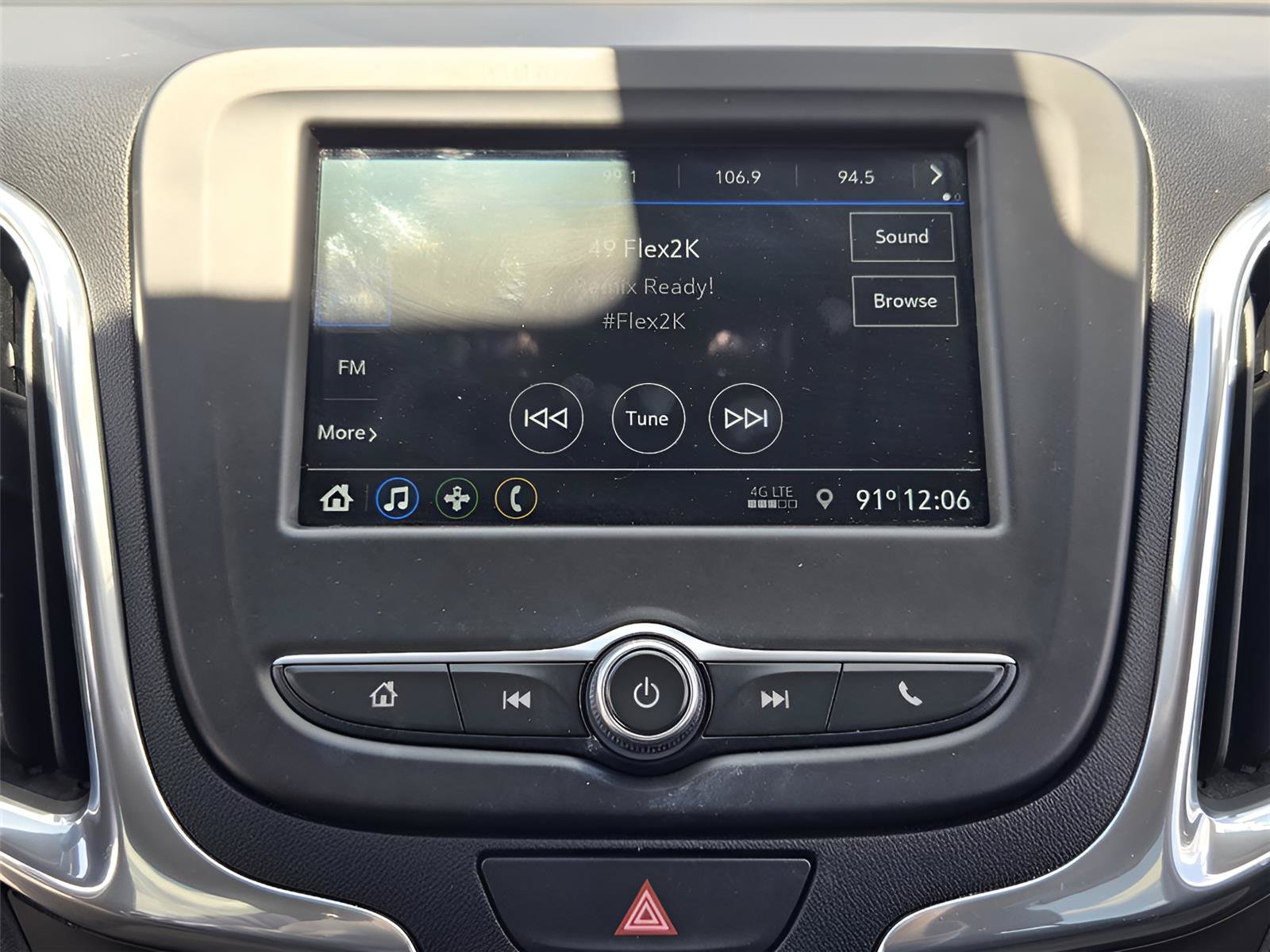 Used 2019 Chevrolet Equinox LT FWD image 15