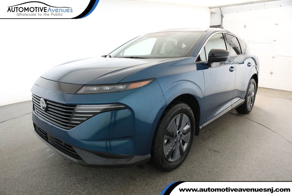 Used 2025 Nissan Murano SL
