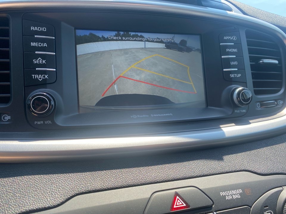 Used 2018 Kia Sorento FWD image 23