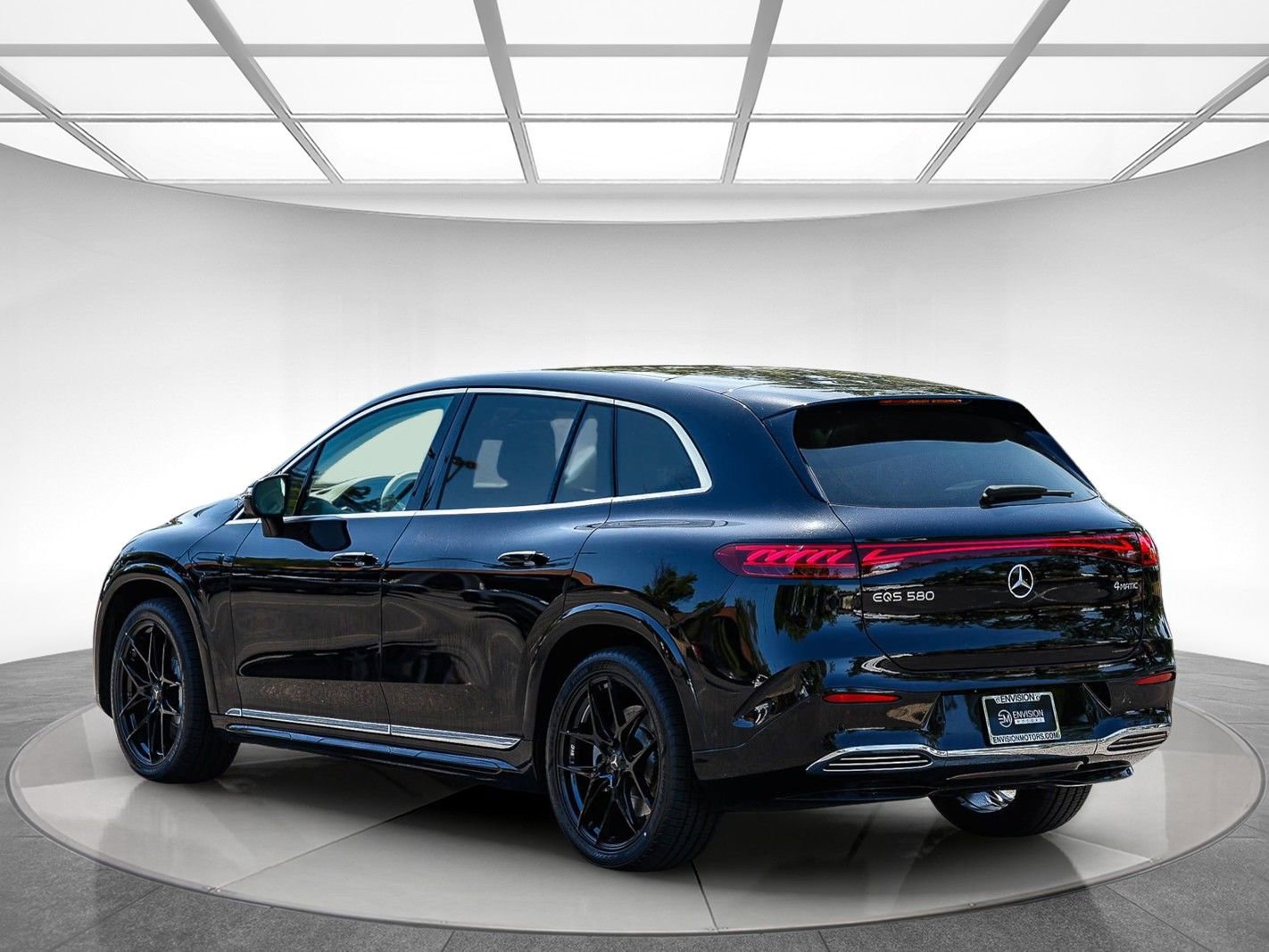 Used 2023 Mercedes-Benz EQS 580 4MATIC SUV image 2