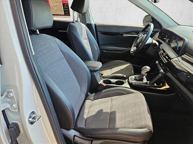 Used 2025 Kia Seltos S image 17