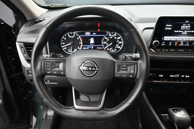 Used 2026 Nissan Rogue Dark Armor FWD image 16
