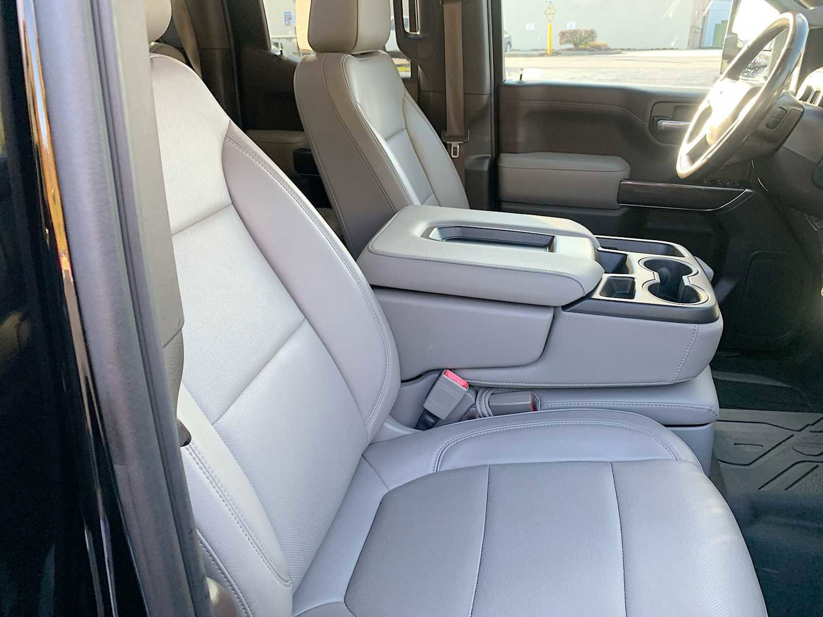 Certified 2019 Chevrolet Silverado 1500 LTZ image 26