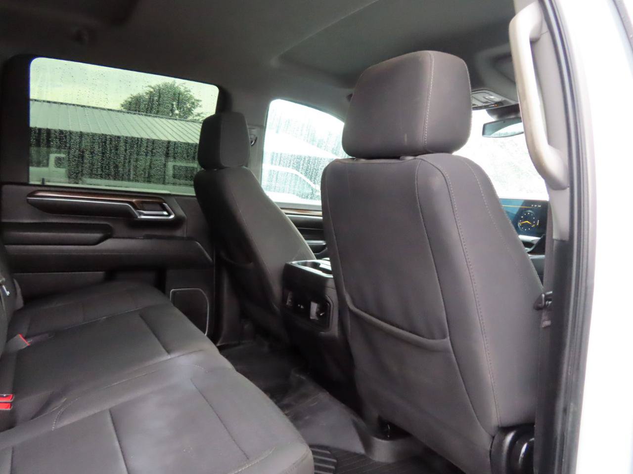Used 2024 Chevrolet Silverado 2500 LT AWD/4WD image 42