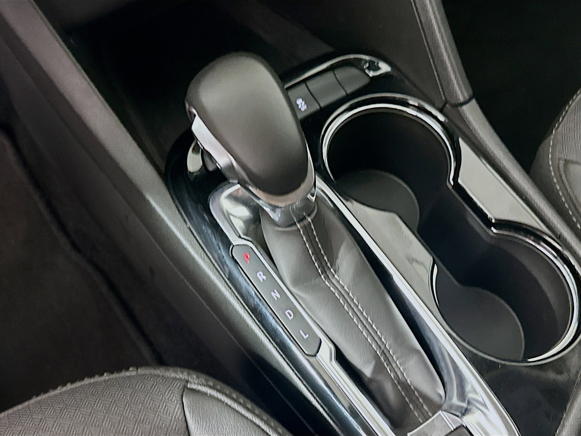 Used 2025 Buick Encore GX Preferred image 24