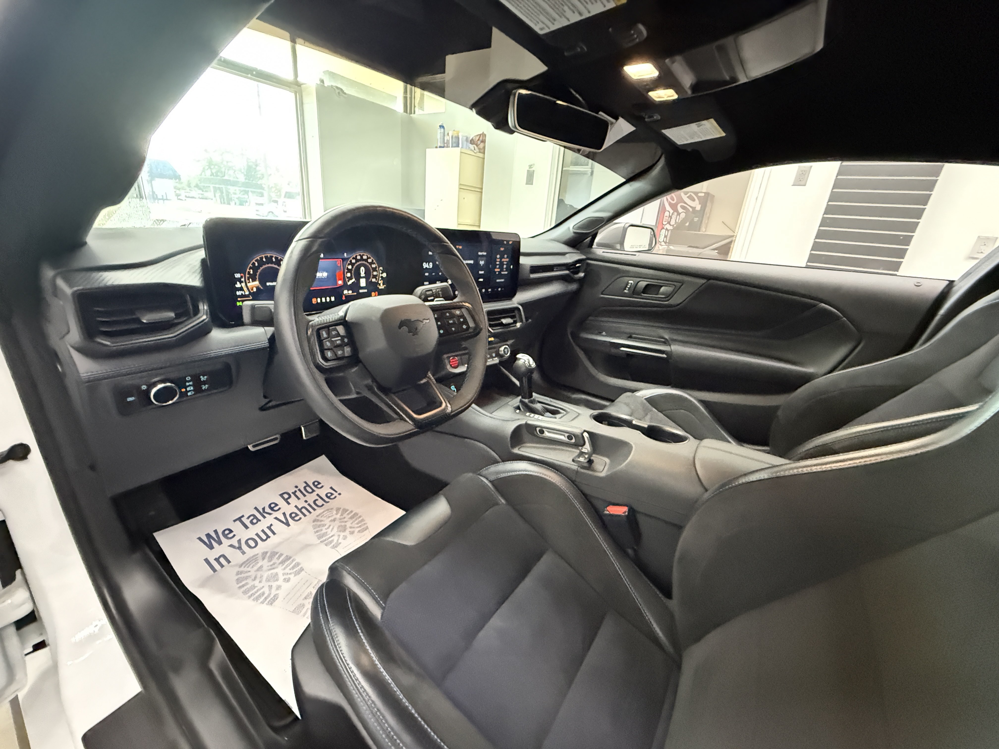 Used 2025 Ford Mustang Dark Horse RWD image 9