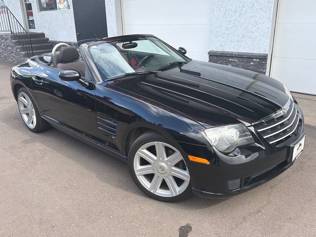 Used 2005 Chrysler Crossfire Convertible RWD image 1