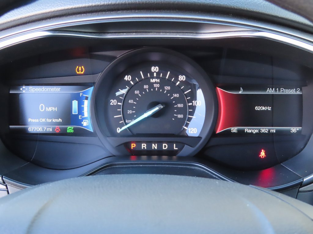 Used 2019 Ford Fusion SE image 20