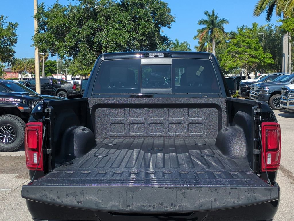 New 2026 RAM 2500 Limited AWD/4WD image 13