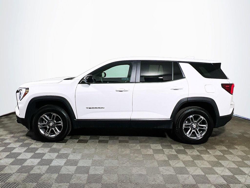 Used 2026 GMC Terrain Elevation FWD image 4