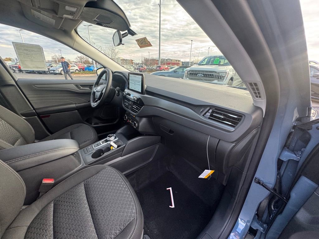 New 2026 Ford Escape Active w/ Cold Weather Package image 21