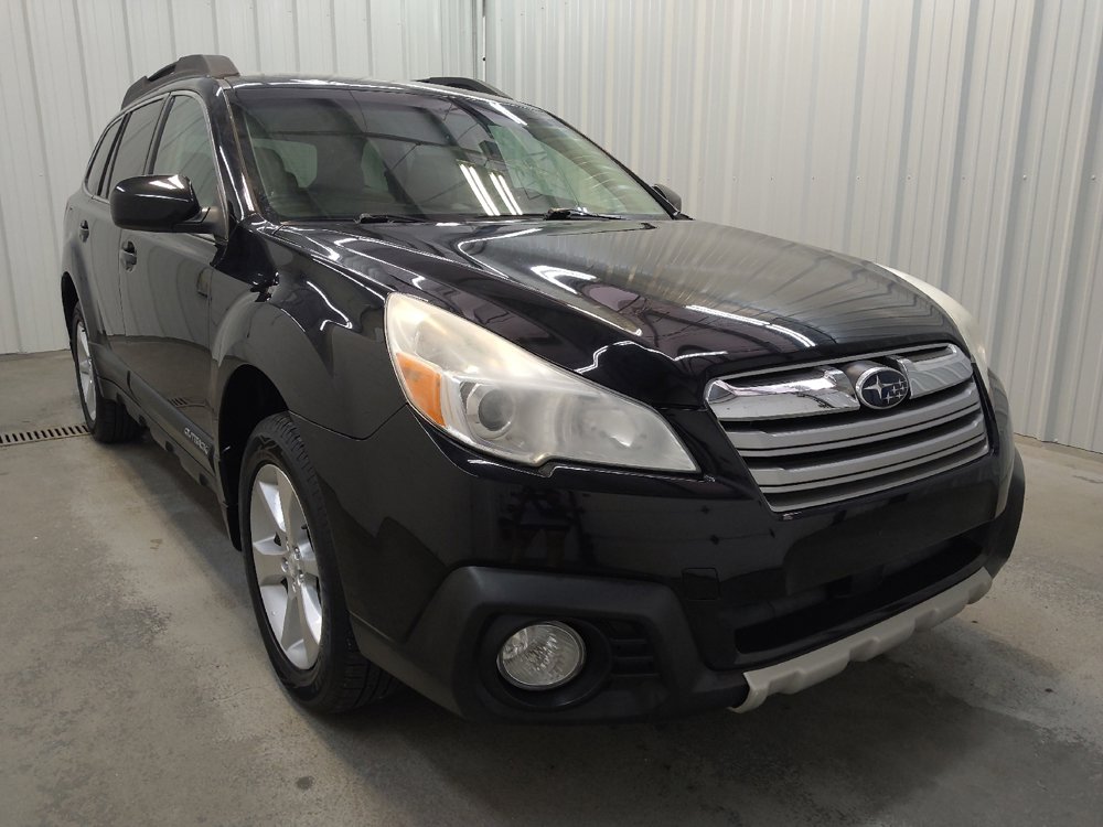 Used 2014 Subaru Outback 2.5i Limited AWD/4WD image 13